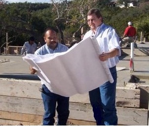 Joe Keresztury (R) at slab pour